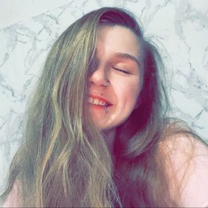 Meet your Posher, Teri